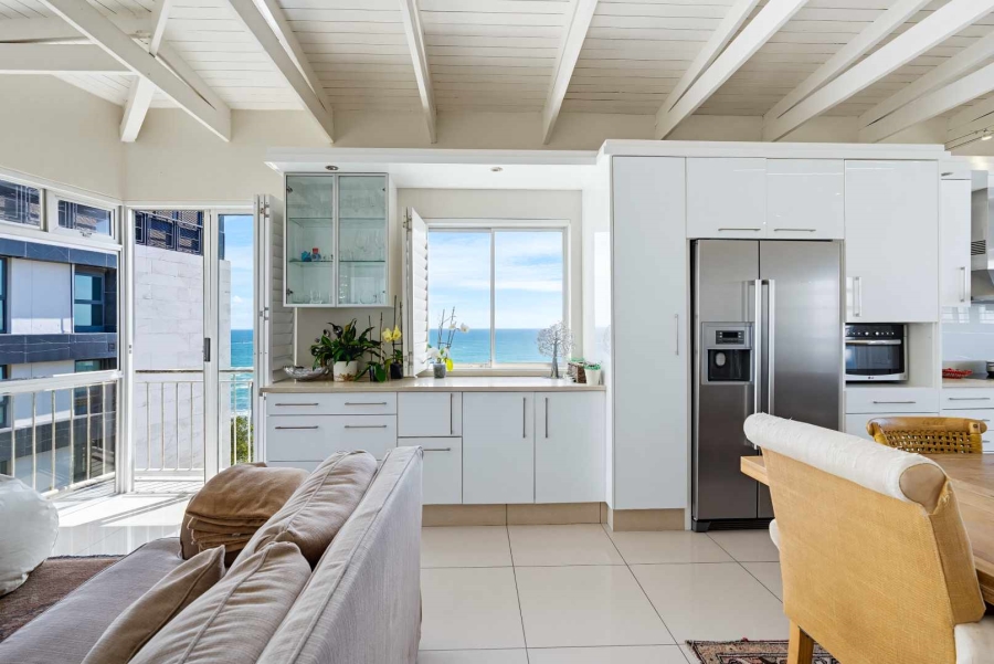 4 Bedroom Property for Sale in Bantry Bay Western Cape